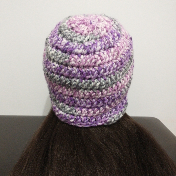 SOLD - HOST PICK - Chunky Ombré Purple Beanie - Picture 5 of 6